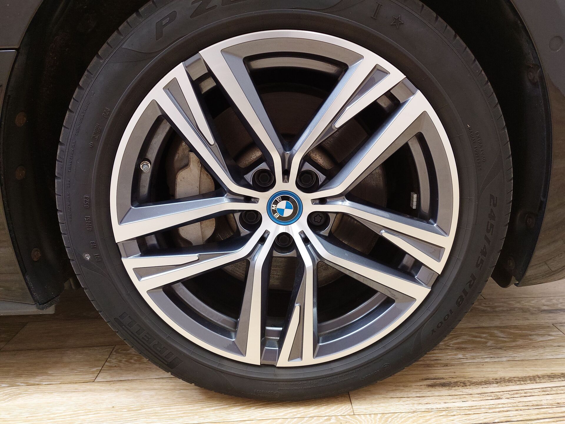 BMW i4 eDrive35 Navi LED Leder RFK SHZ 9