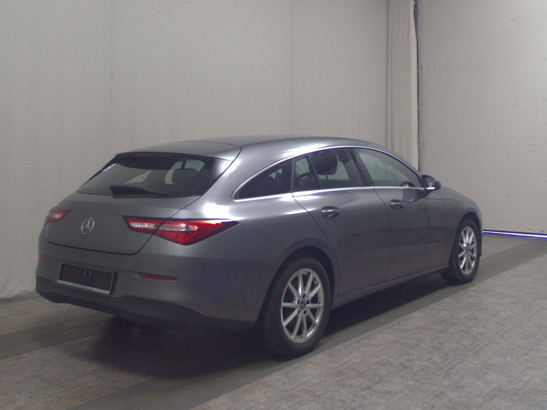 Mercedes-Benz CLA 180 SB d Navi PDC Shz Park-Assistent 4