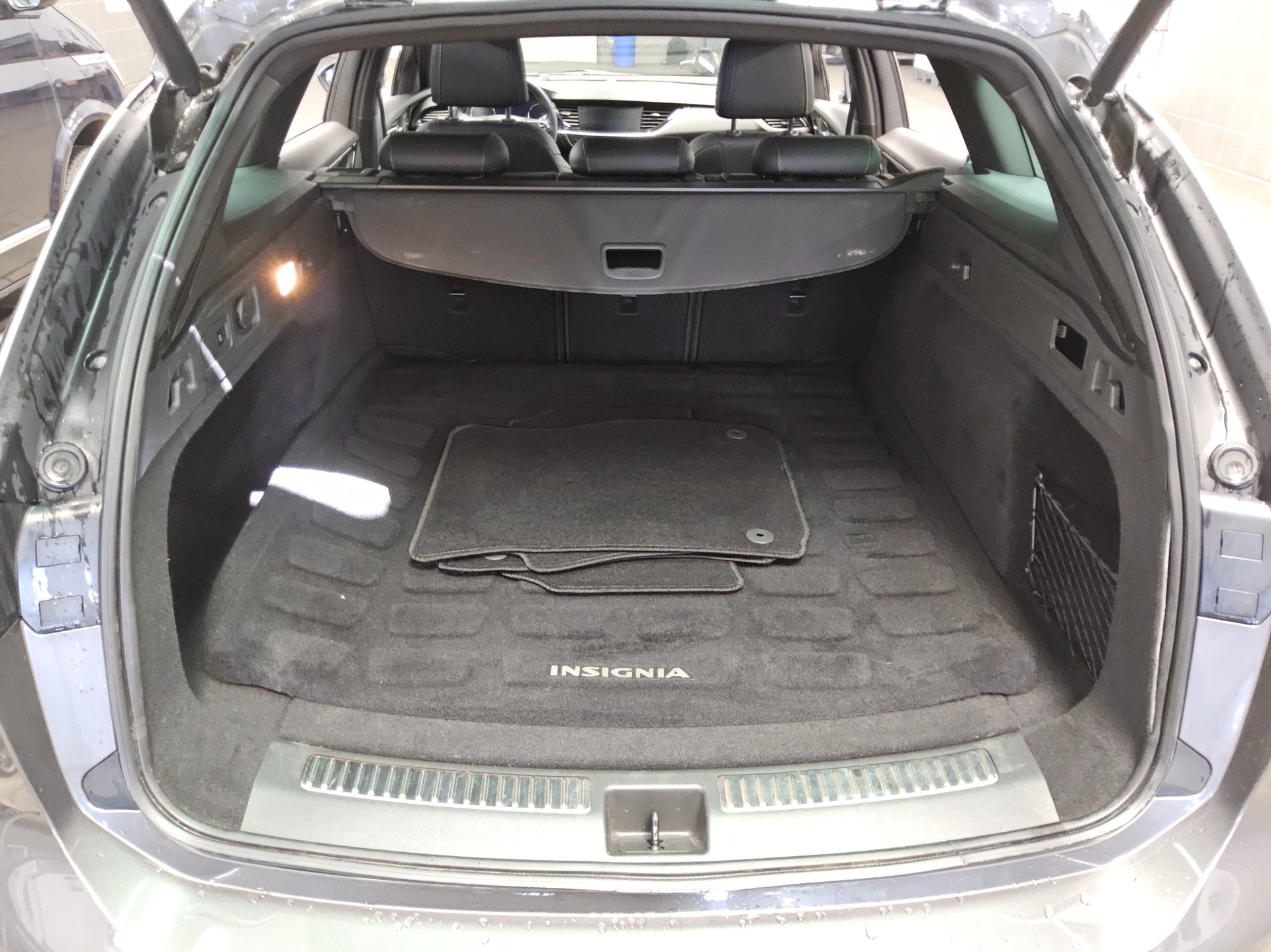 Opel Insignia ST 2.0 CDTI Business Ed. Navi HuD AHK 11