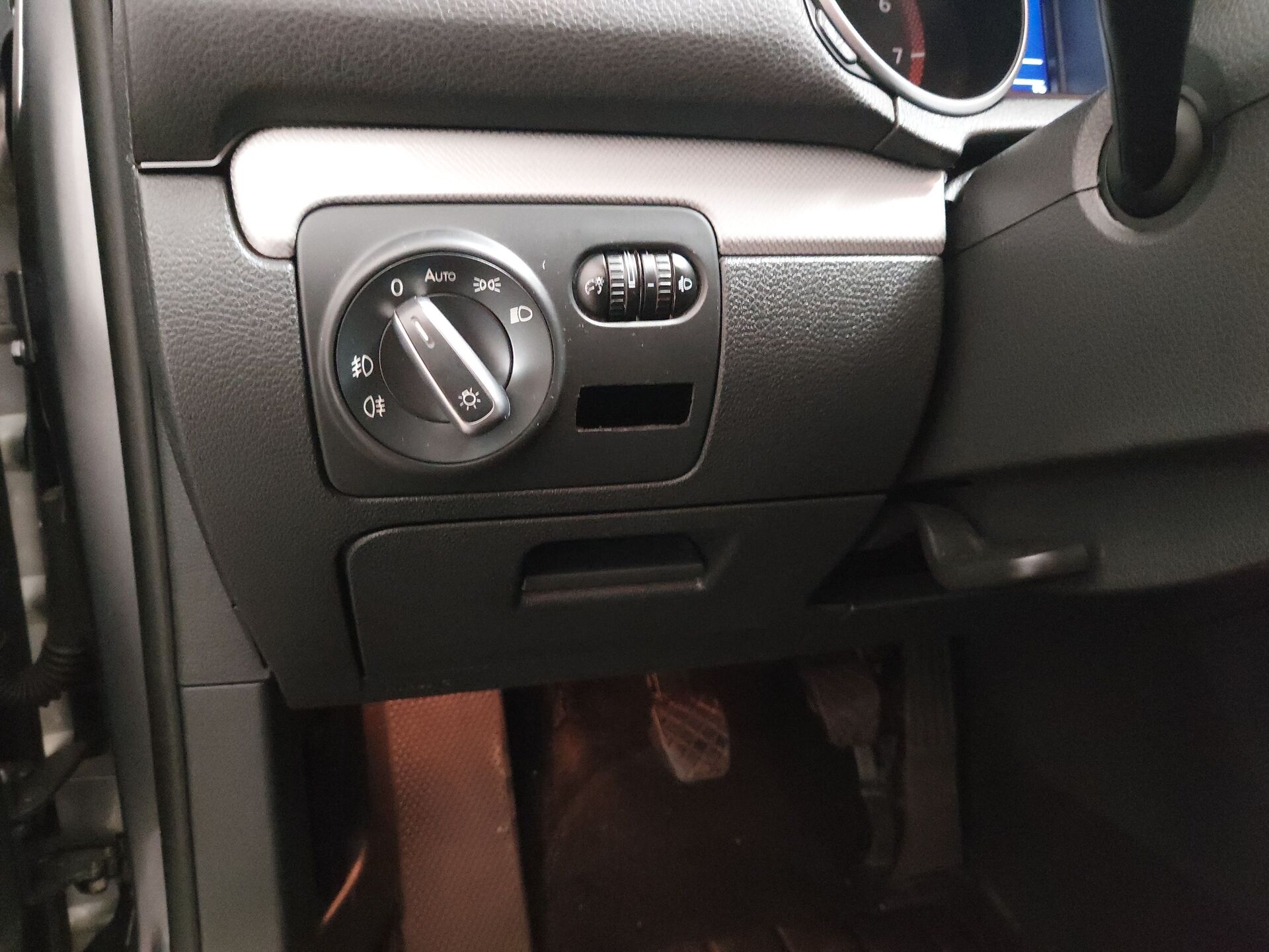 Volkswagen VW Golf-6 1.2 TSI Match Navi AHK 9