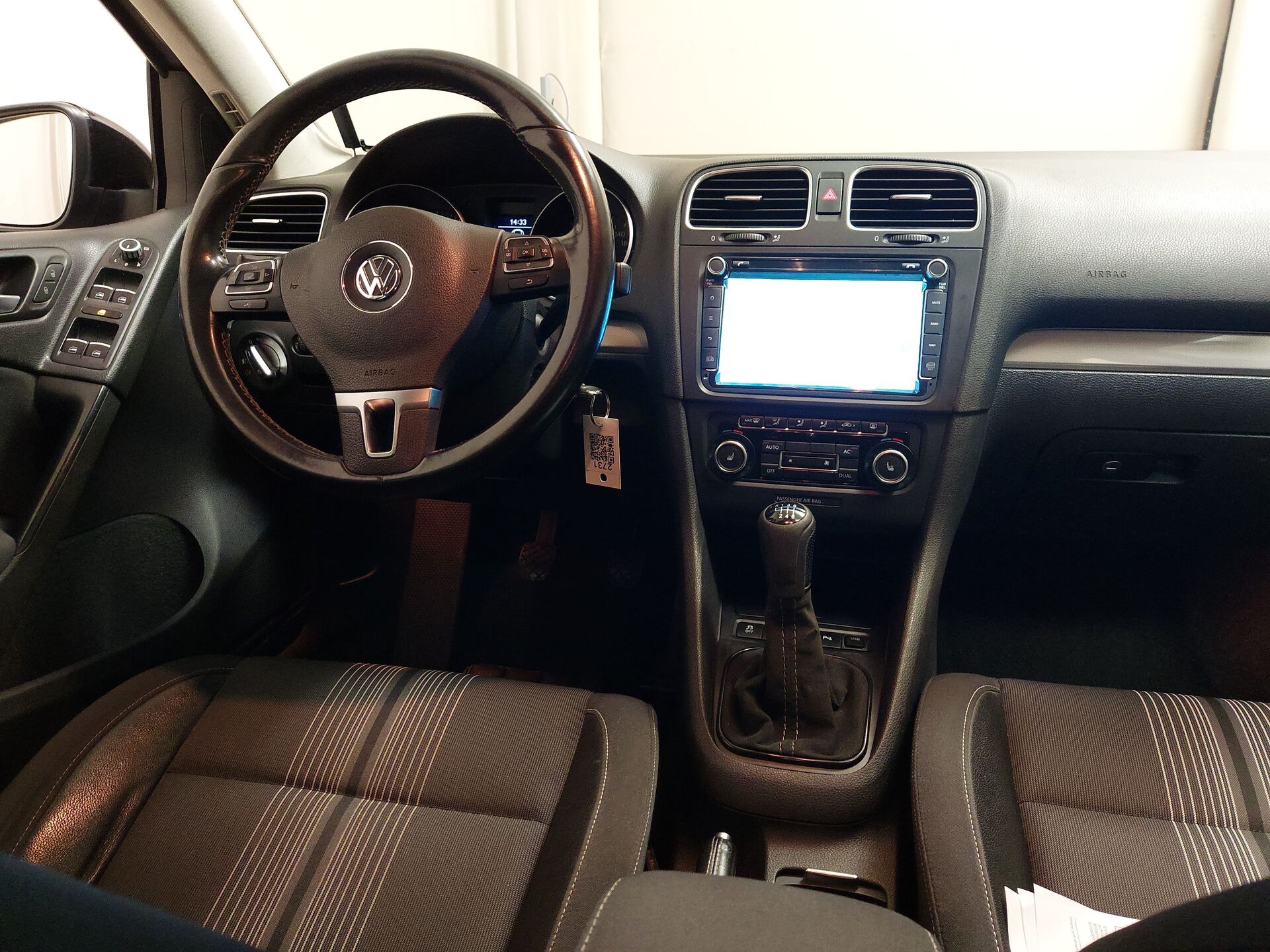 Volkswagen VW Golf-6 1.2 TSI Match Navi AHK 12