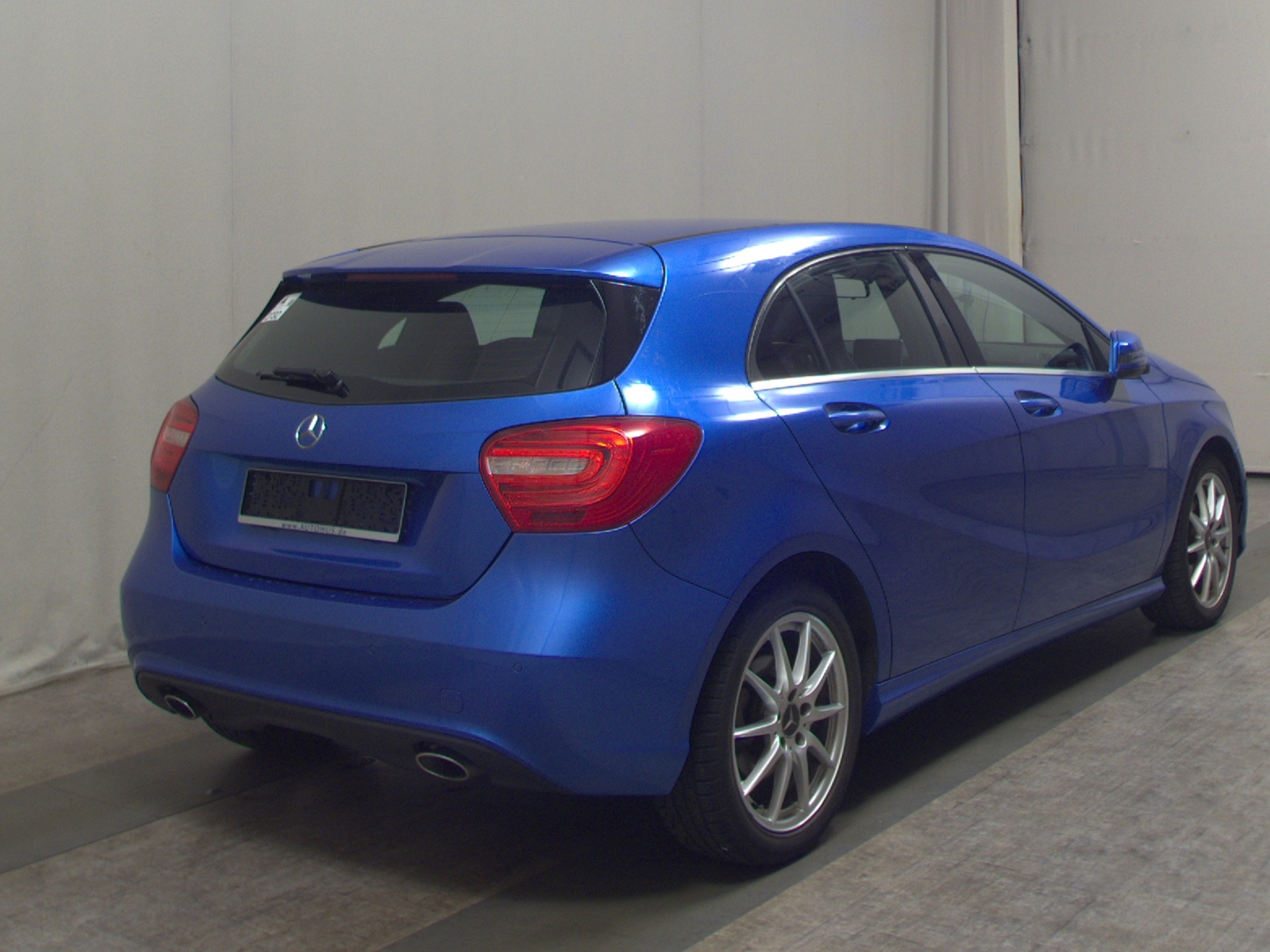 Mercedes-Benz A 200 d Navi Xenon HU 03/2027 4