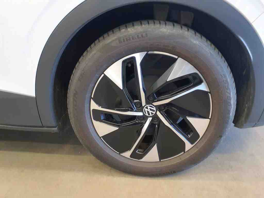 Volkswagen ID.4 NAVI SHZ RFK ACC AHK 11
