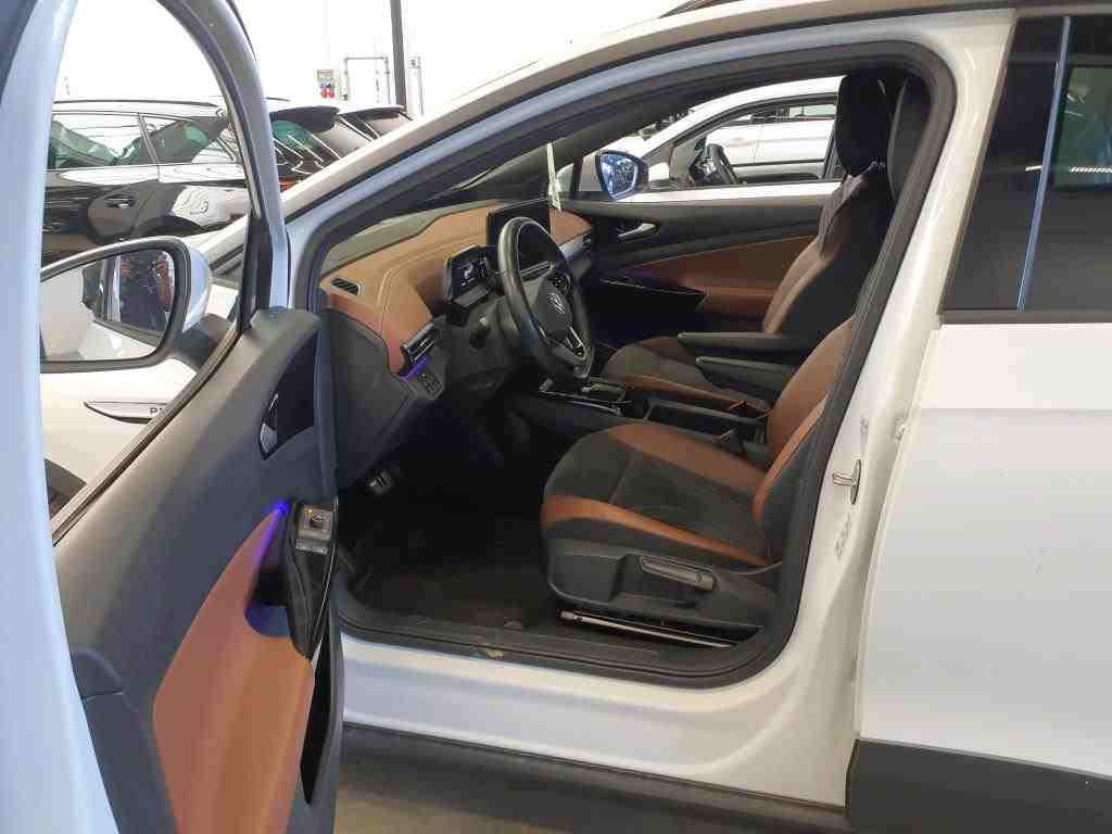 Volkswagen ID.4 NAVI SHZ RFK ACC AHK 6