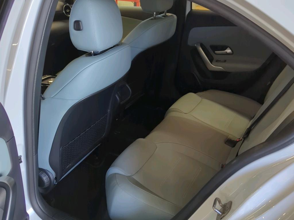 Mercedes-Benz A 220 d Progressive NAVI LED LEDER SHZ RFK 10