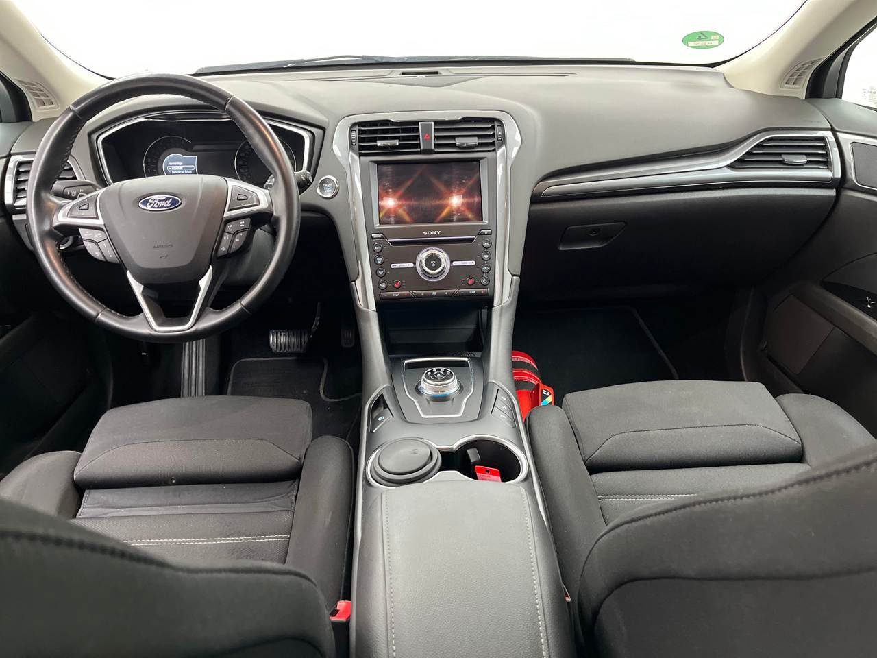 Ford Mondeo Turnier 2.0 EB Titanium Navi LED AHK RFK 5