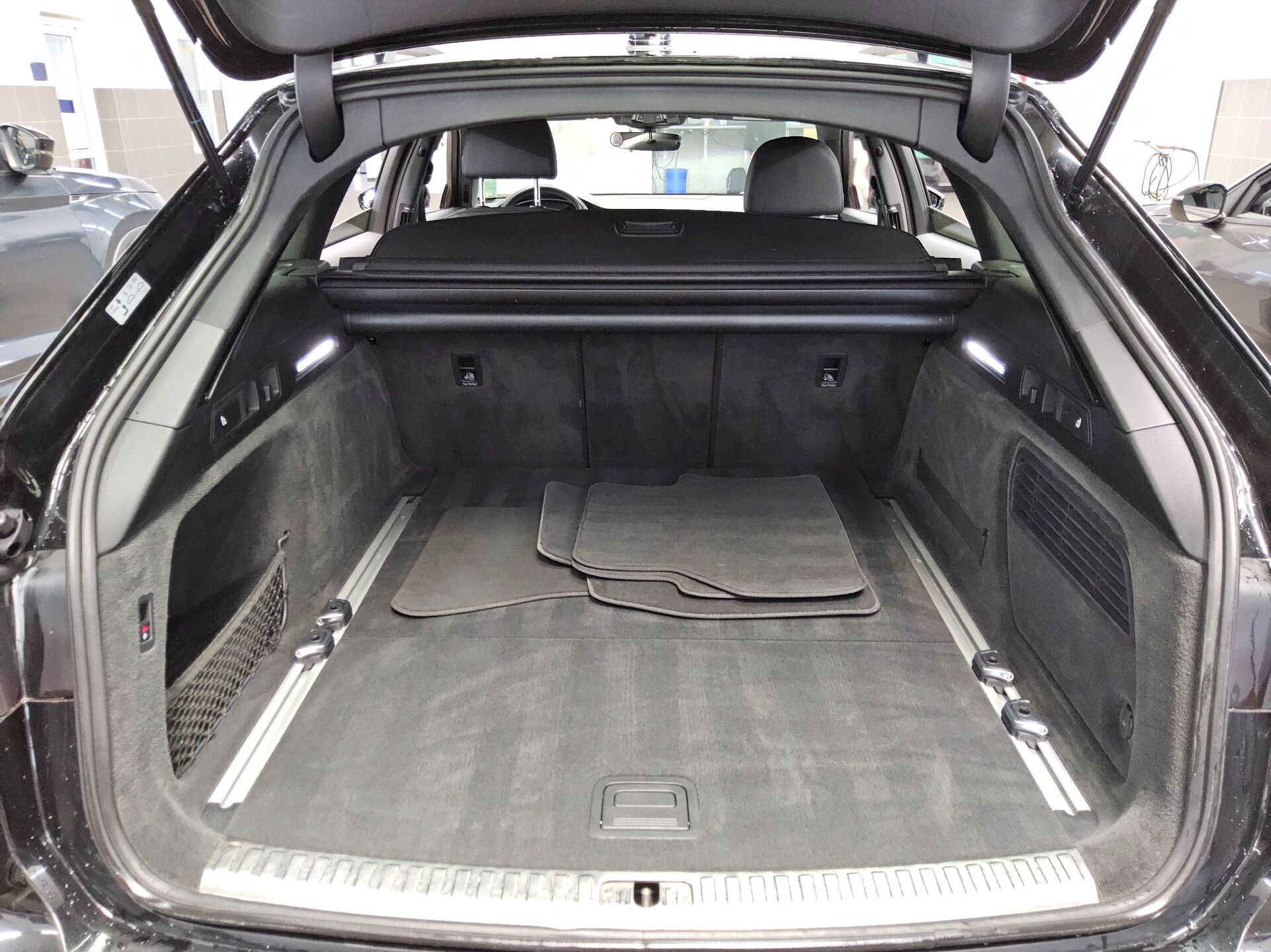 Audi A6 Allroad 50 TDI Qu. Leder Navi LED Virtual Sound RFK AHK 13