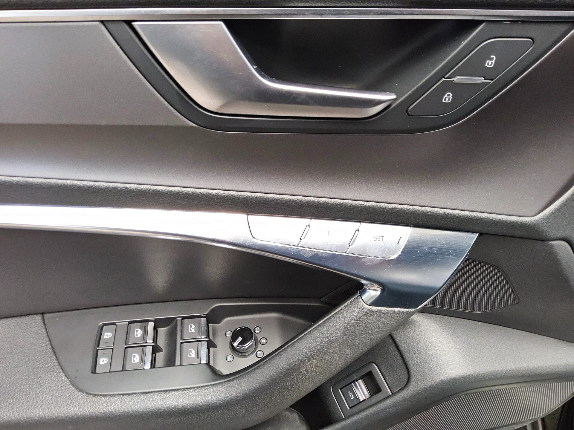 Audi A6 Allroad 50 TDI Qu. Leder Navi LED Virtual Sound RFK AHK 10
