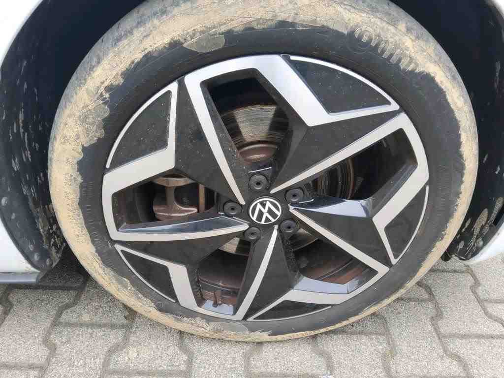 Volkswagen ID.3 NAVI LED SHZ RFK ACC 12