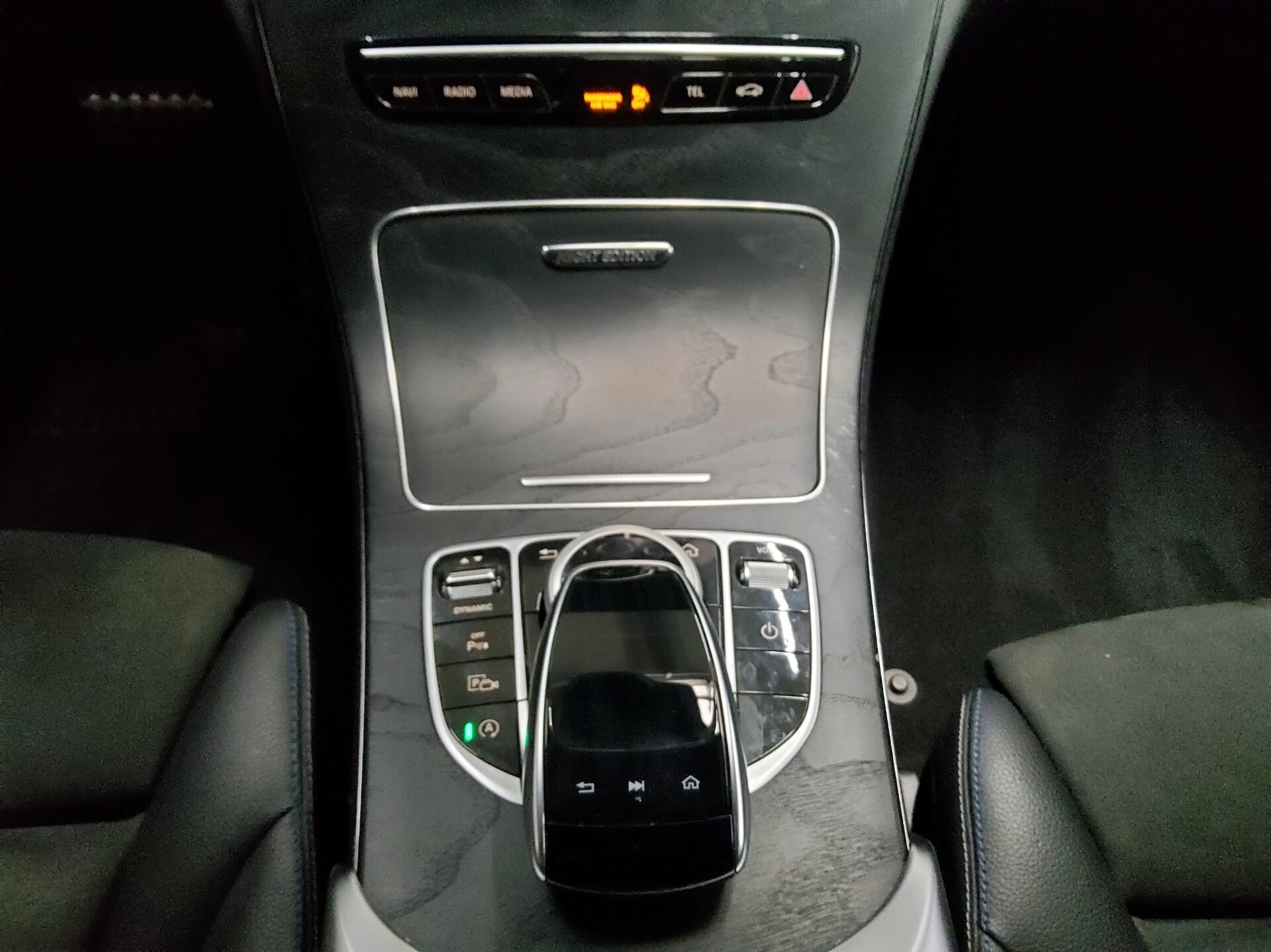 Mercedes-Benz C 220 T d AMG-Line 6