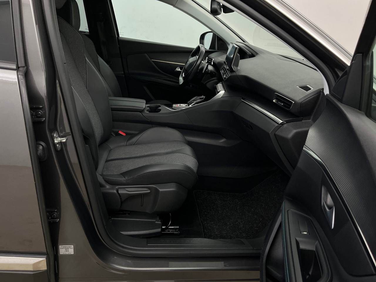 Peugeot 5008 1.5 BlueHDi 130 Allure T-Leder RFK 6