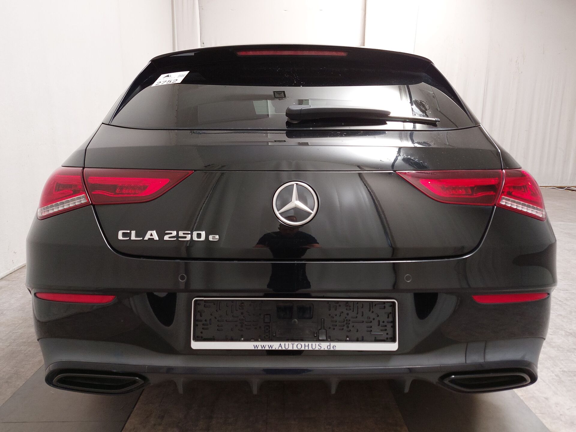 Mercedes-Benz 250 e AMG-Line Night Navi LED 6