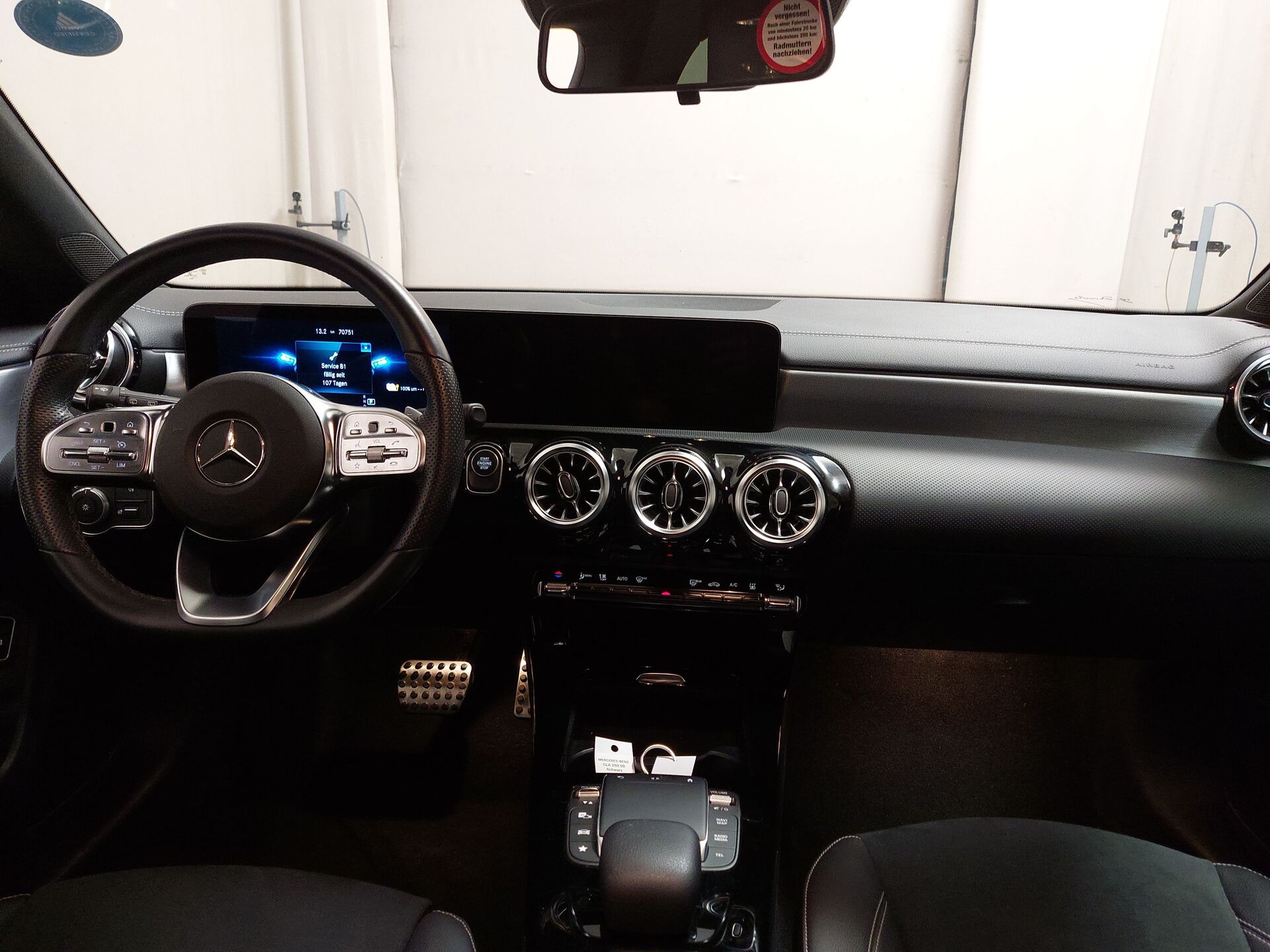 Mercedes-Benz 250 e AMG-Line Night Navi LED 16