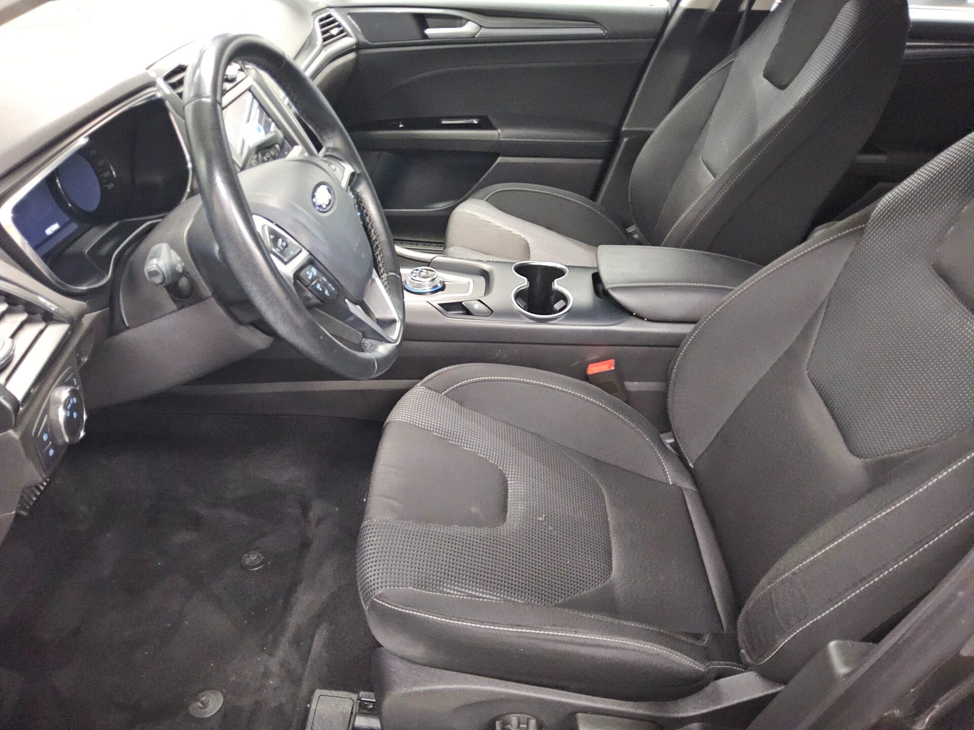 Ford Mondeo Turnier 2.0 EB Titanium Navi LED RfK ACC 8
