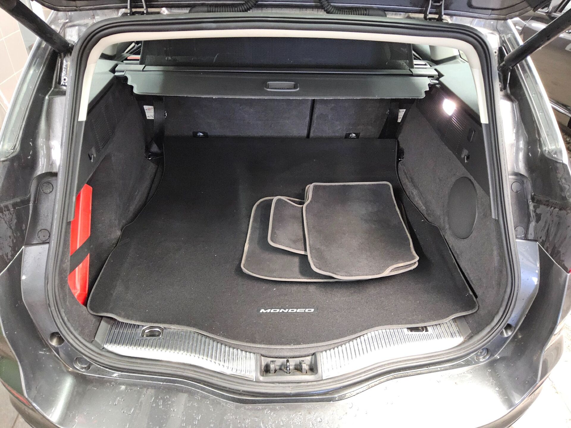 Ford Mondeo Turnier 2.0 EB Titanium Navi LED RfK ACC 11