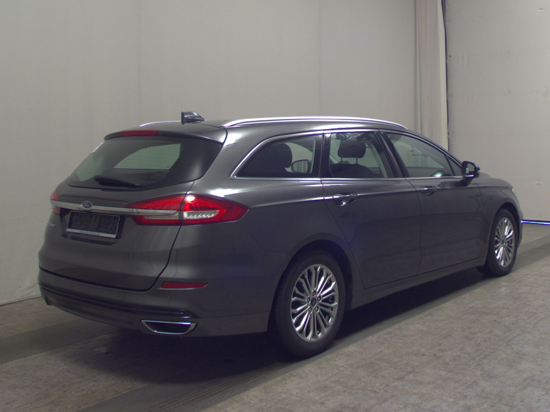Ford Mondeo Turnier 2.0 EB Titanium Navi LED RfK ACC 4