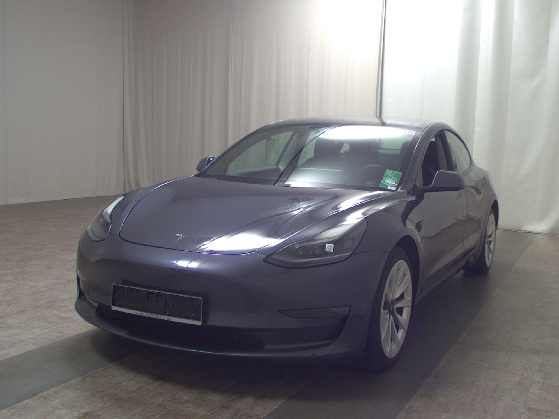 Tesla Model 3 Navi LED Pano Leder 360° 2