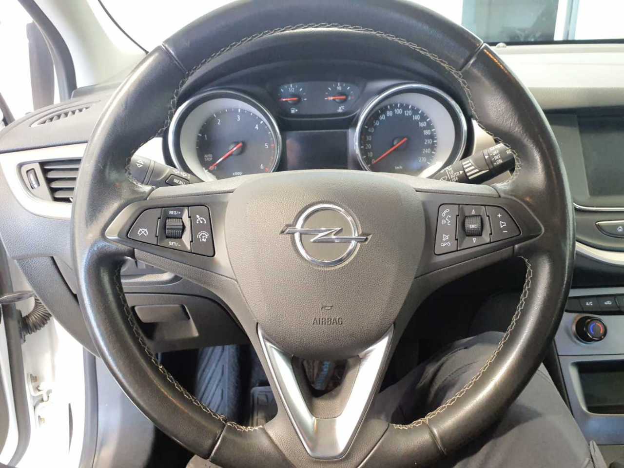 Opel Astra ST 1.5 D Business Ed. Navi LED AHK PDC 8