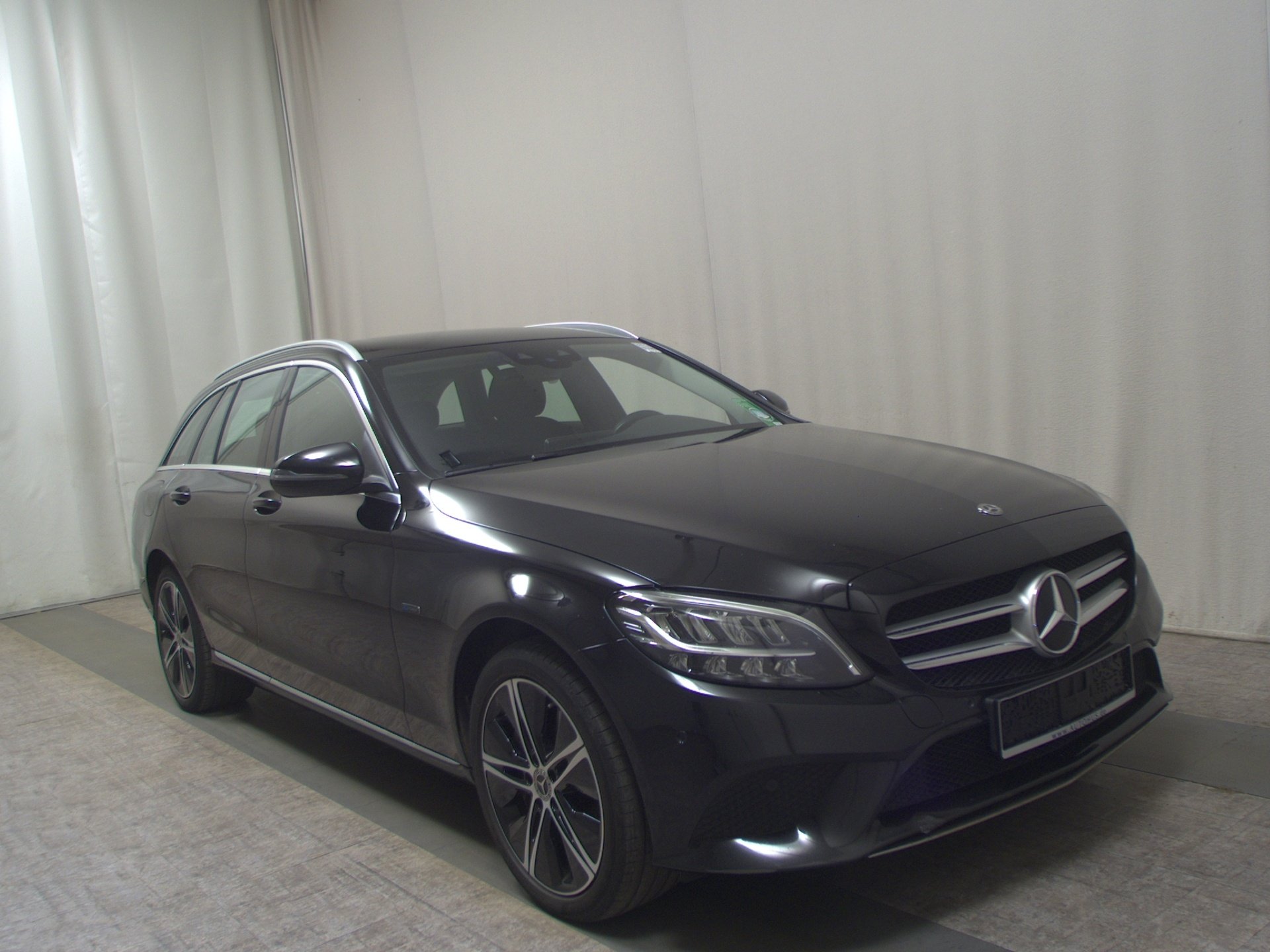 Mercedes-Benz C 300 T de Avantgarde Navi LED AHK 3