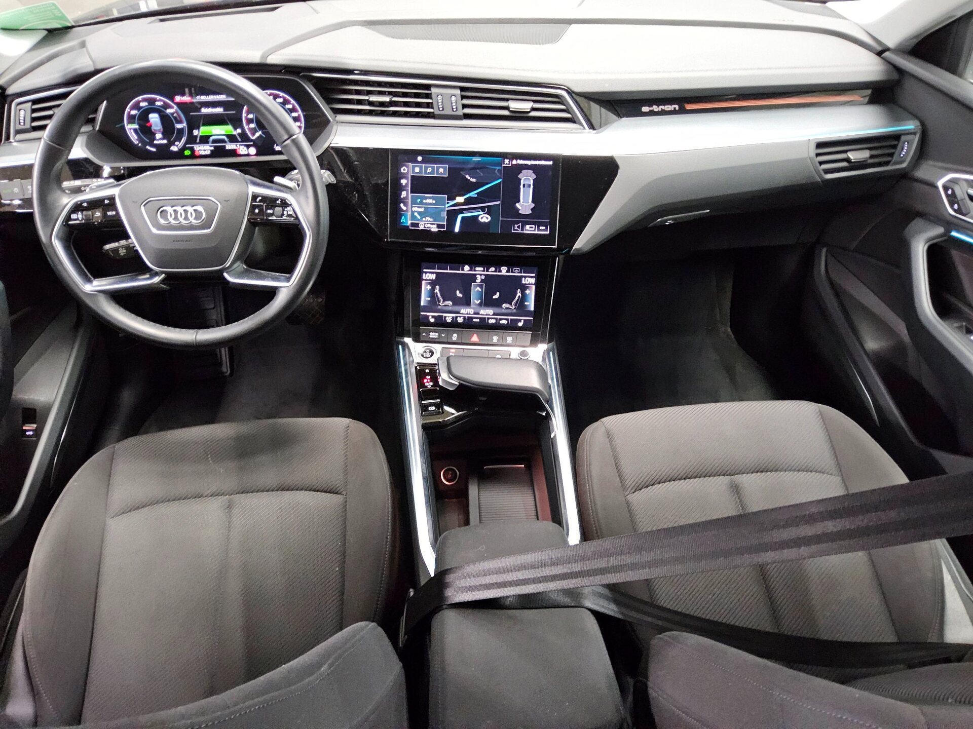 Audi e-tron 55 Qu. Navi Matrix Virtual B&O Sound HuD AHK 5