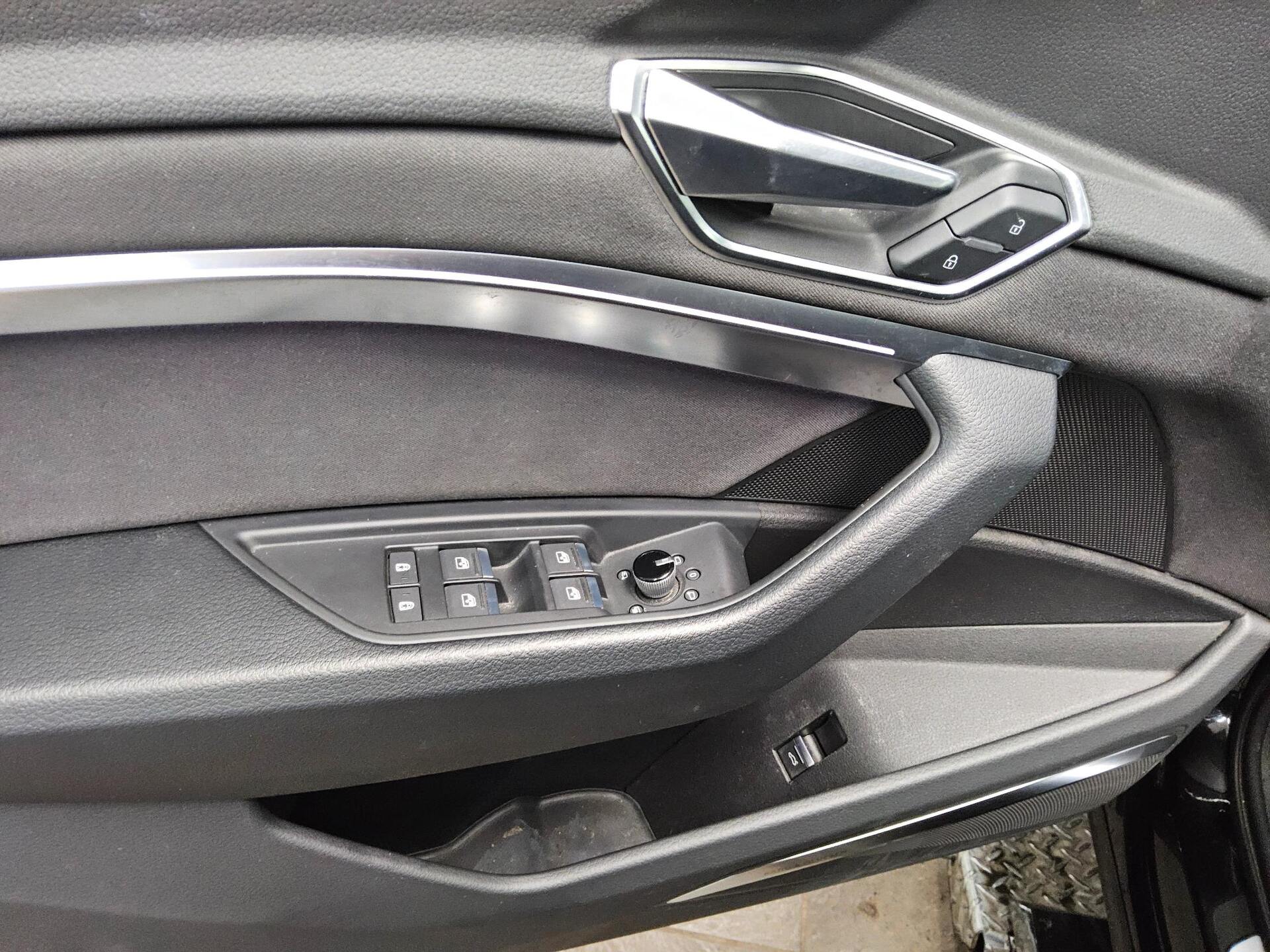 Audi e-tron 55 Qu. Navi Matrix Virtual B&O Sound HuD AHK 10