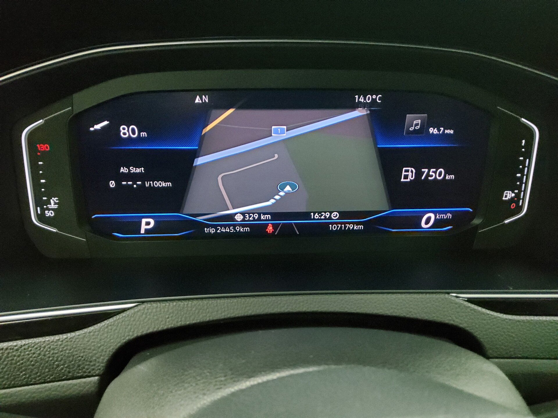 Volkswagen Passat Var. 2.0 TDI Business Navi Matrix AID RFK 8