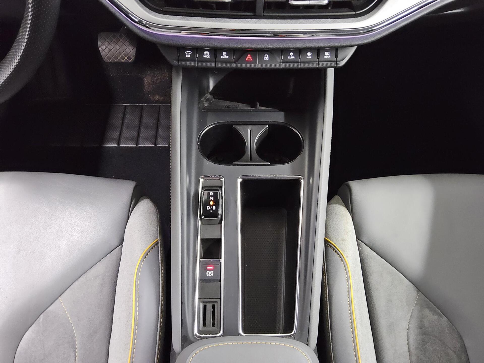 Skoda Enyaq Navi LED HuD RFK 6