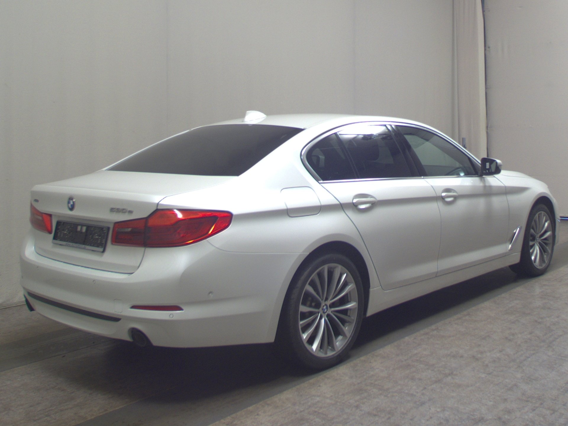 BMW 530e xDr Sport-Line LED LC Prof. GSD H-K HuD 4