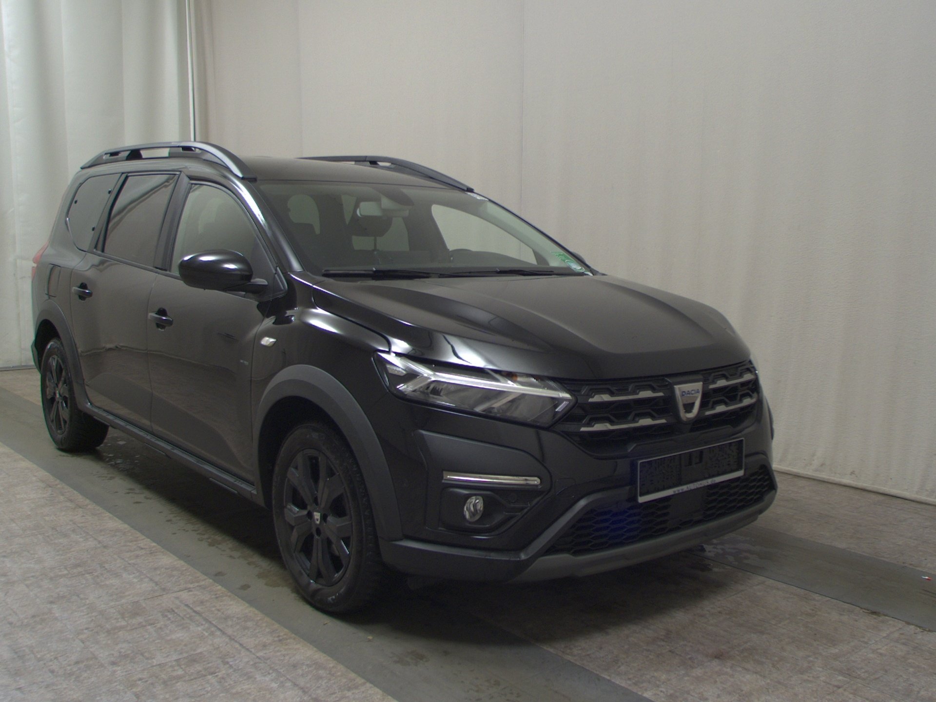 Dacia Jogger 1.0 TCe 7-Sitze Navi LED Shz RFK 3