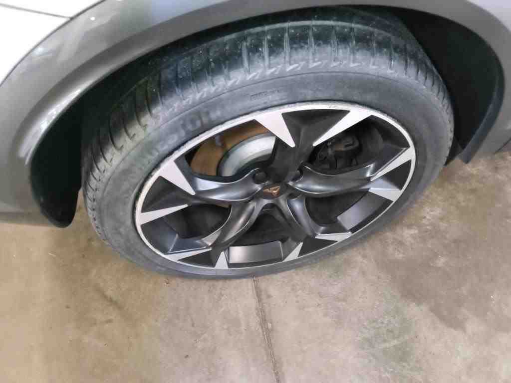 Cupra Formentor 1.4 e-Hybrid VZ NAVI RFK LED ACC 11