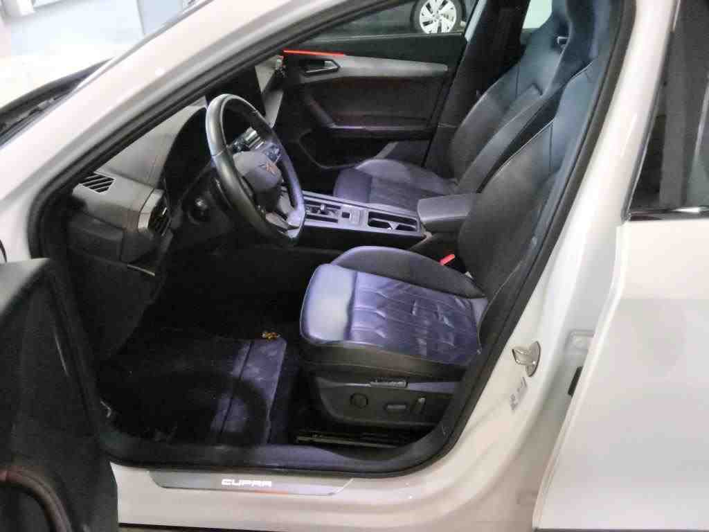 Cupra Formentor 1.4 e-Hybrid VZ NAVI RFK LED ACC 5