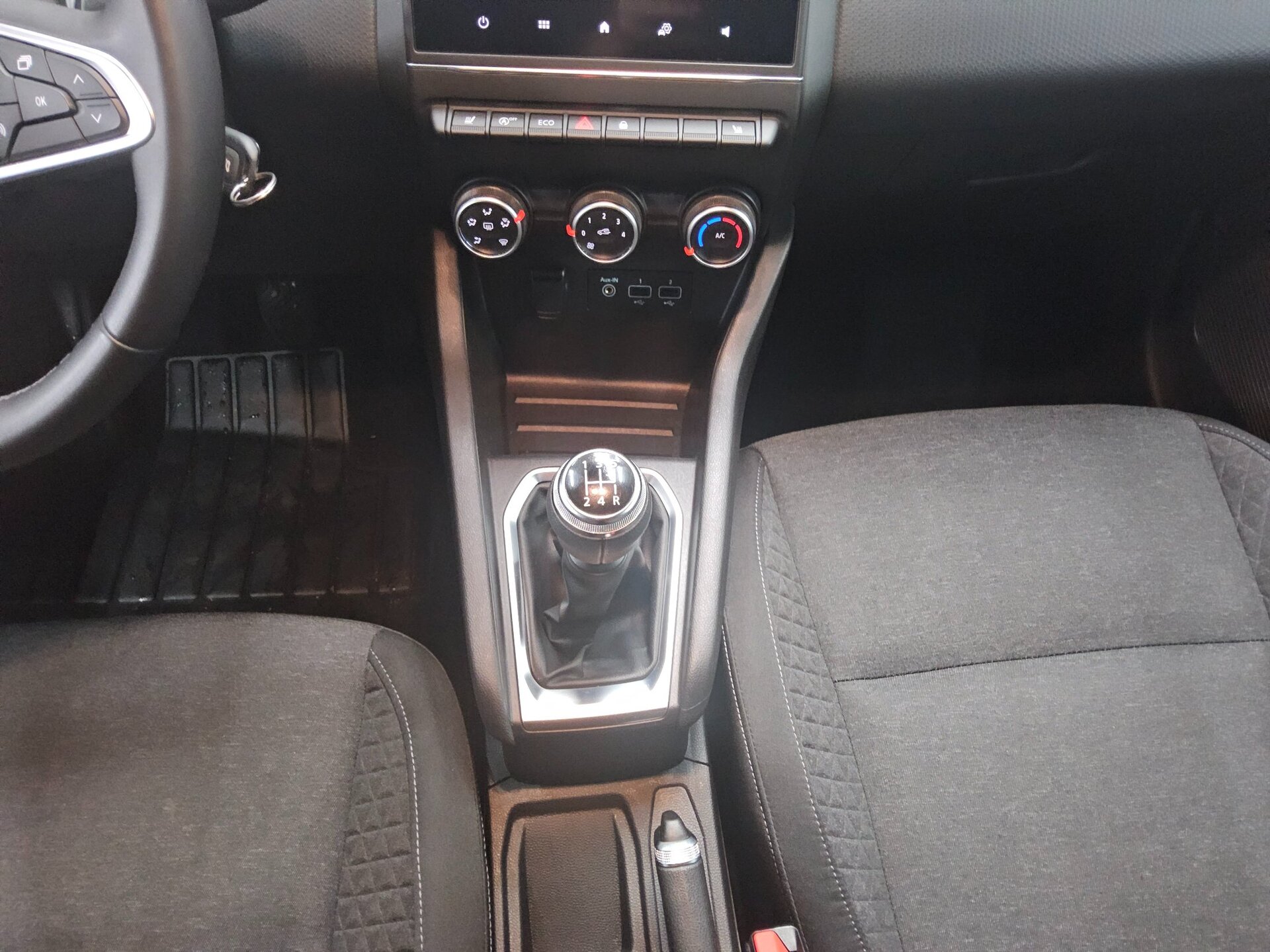 Renault Clio 1.0 6