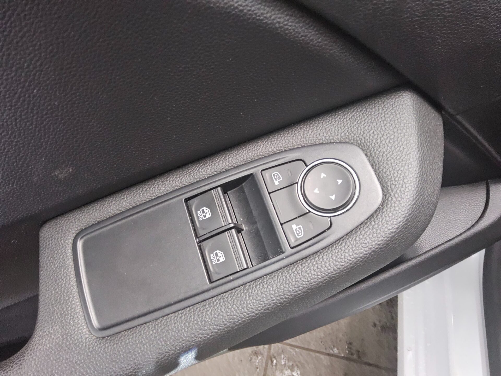 Renault Clio 1.0 9