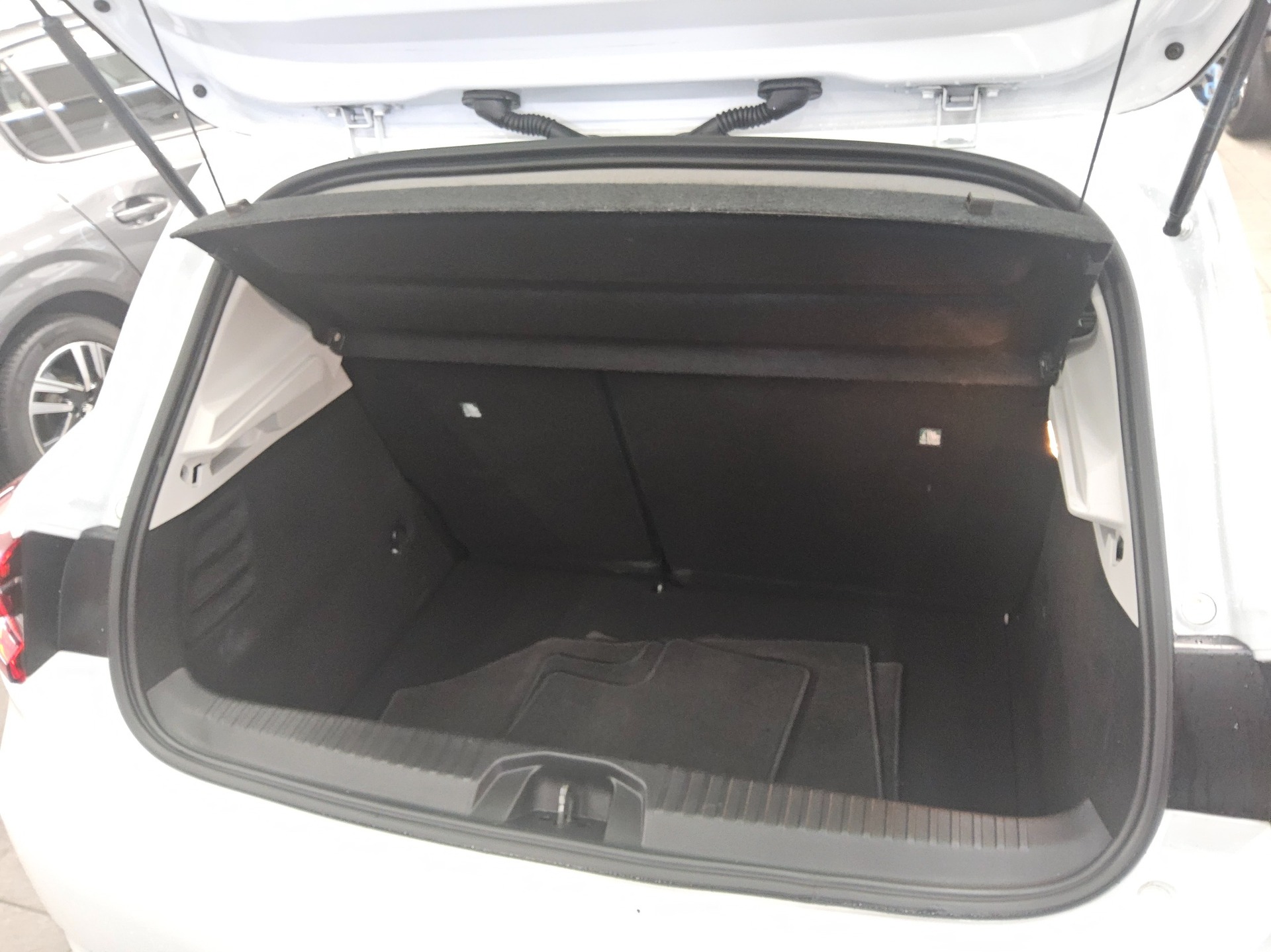 Renault Clio 1.0 10