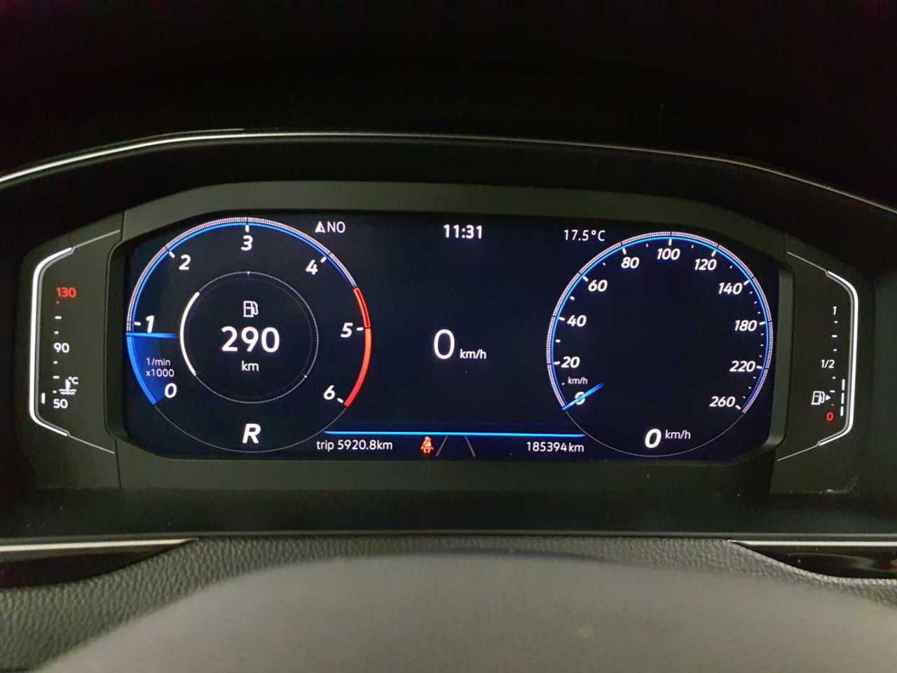 Volkswagen Passat Variant 2.0 TDI Business RFK 8