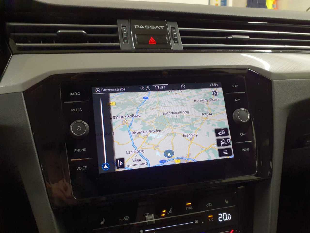 Volkswagen Passat Variant 2.0 TDI Business RFK 10