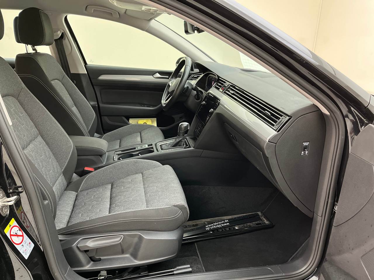 Volkswagen Passat Variant 2.0 TDI Business RFK 6