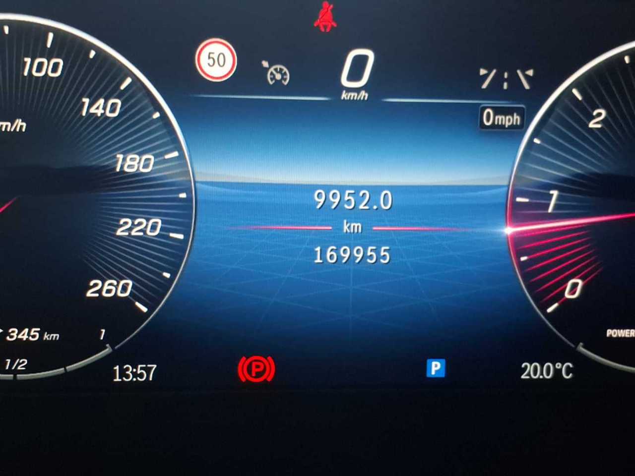 Mercedes-Benz C 200 T d Avantgarde T-LEDER NAVI SHZ LED AHK 10