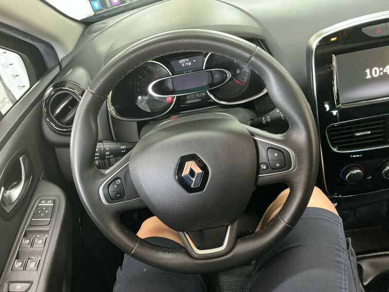 Renault Clio 0.9 TCe RADIO TEMPO 8