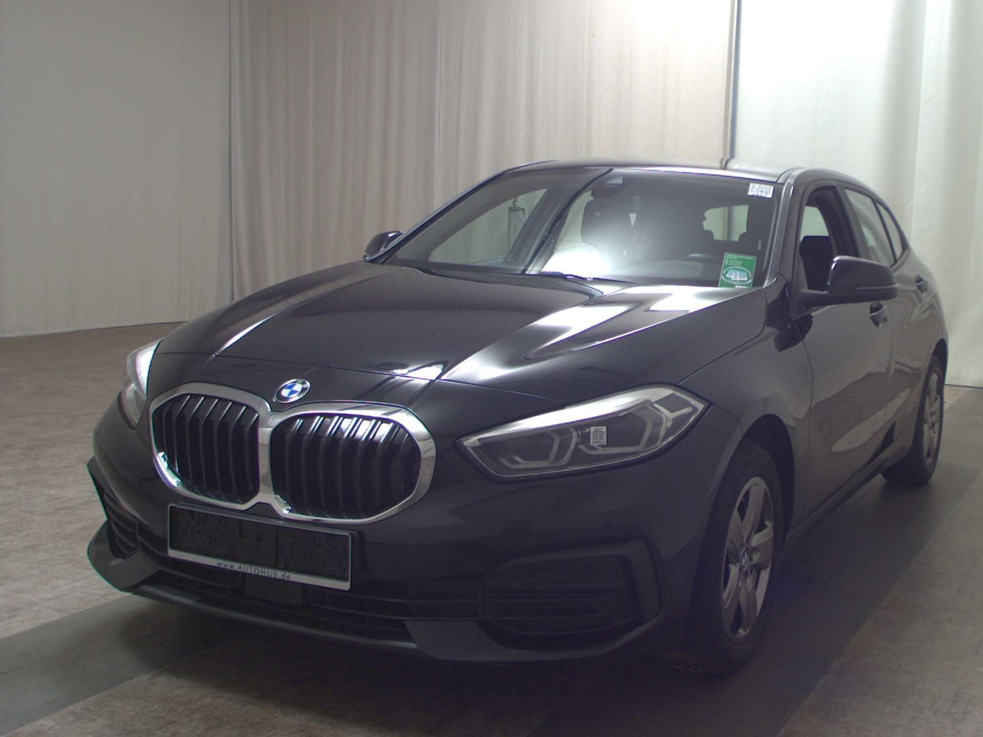 BMW 118iA Advantage Navi LED Lc-Pro PDC SHZ 2