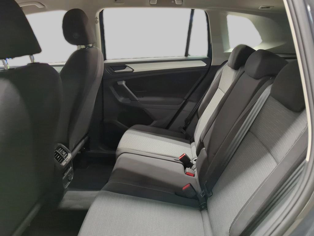 Volkswagen Tiguan 2.0 TDI 2.0 TDI NAVI LED SHZ 7