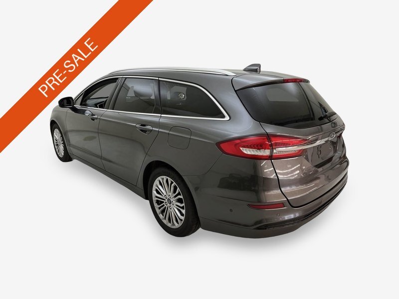 Ford Mondeo Titanium NAVI KLIMAAUT LED SHZ PDC 3