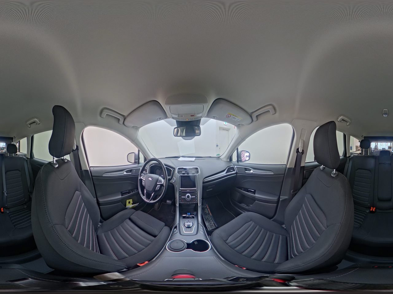 Ford Mondeo Titanium NAVI KLIMAAUT LED SHZ PDC 6