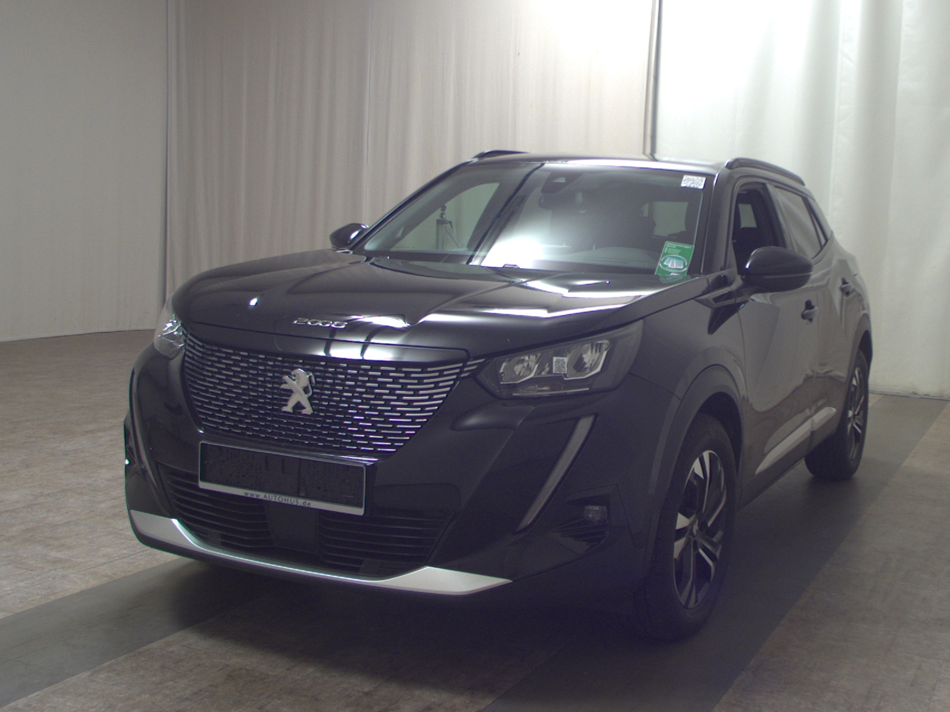 Peugeot 2008 1.2 PureTech Allure T-Leder Navi LED ACC 2
