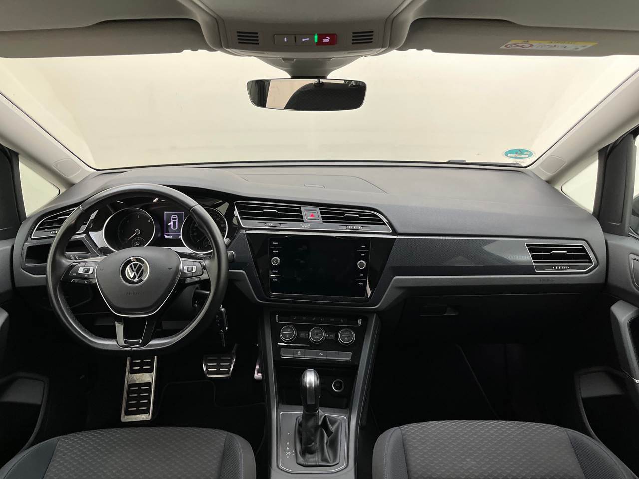 Volkswagen Touran 2.0 TDI United Navi LED RFK SHZ 5
