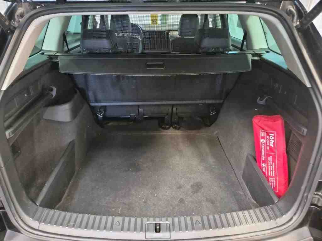 Skoda Kodiaq 2.0 TDI Style Navi LED Shz T-Leder RFK 10