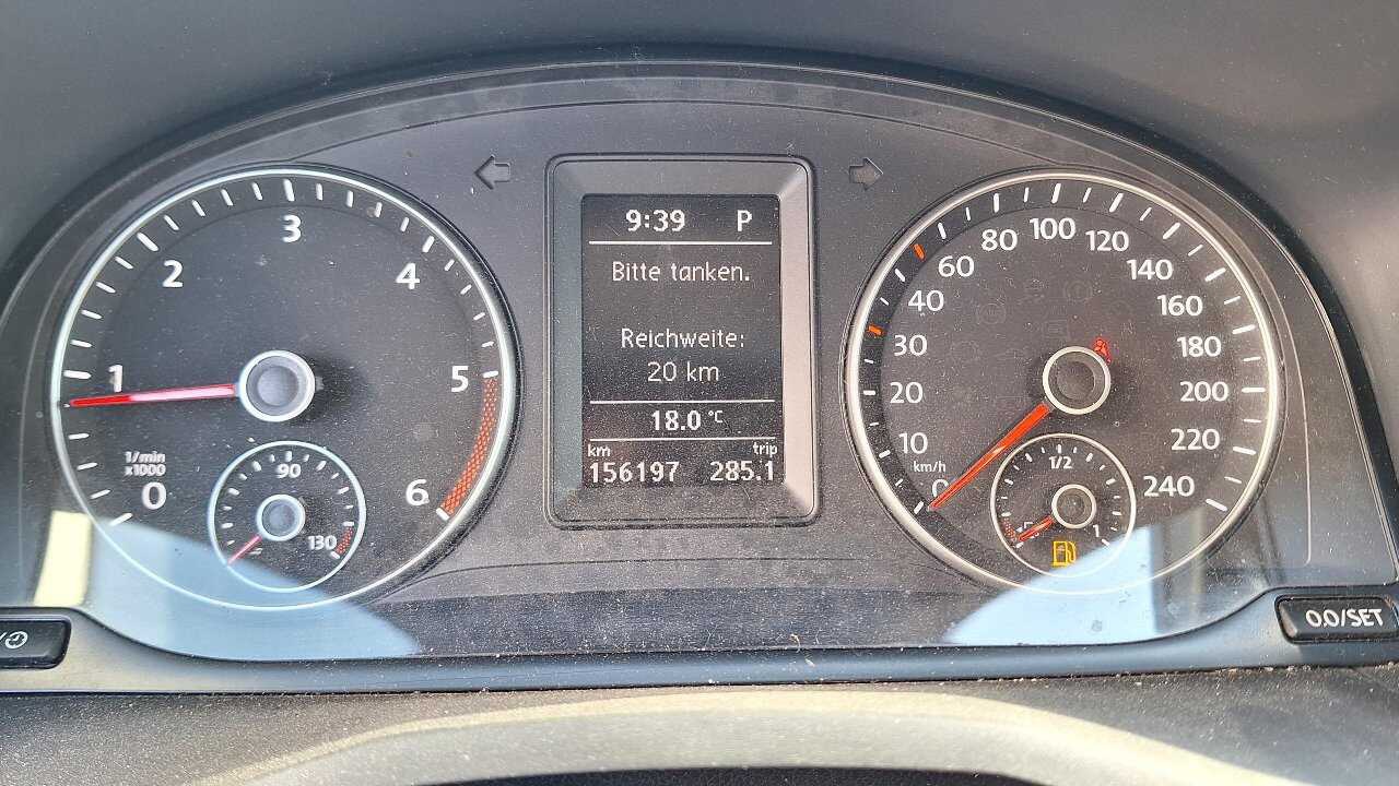 Volkswagen Caddy Transporter 2.0 TDI AHK Regale Sthzg SHZ 7
