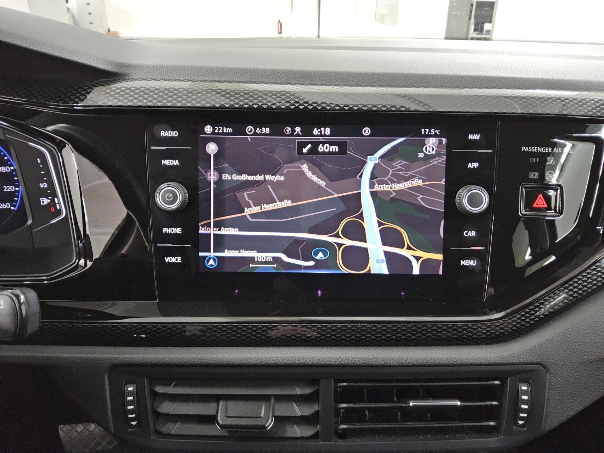 Volkswagen Polo 1.0 TSI Life Navi LED AID PDC 7