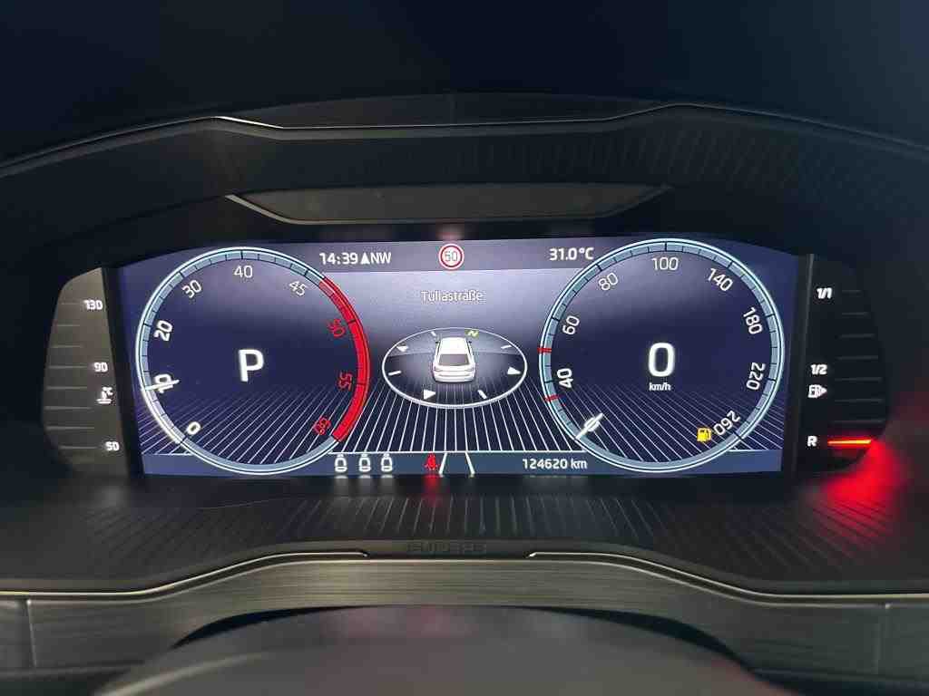 Skoda Superb Kombi 2.0 TDI Ambition NAVI LED SHZ PDC 9