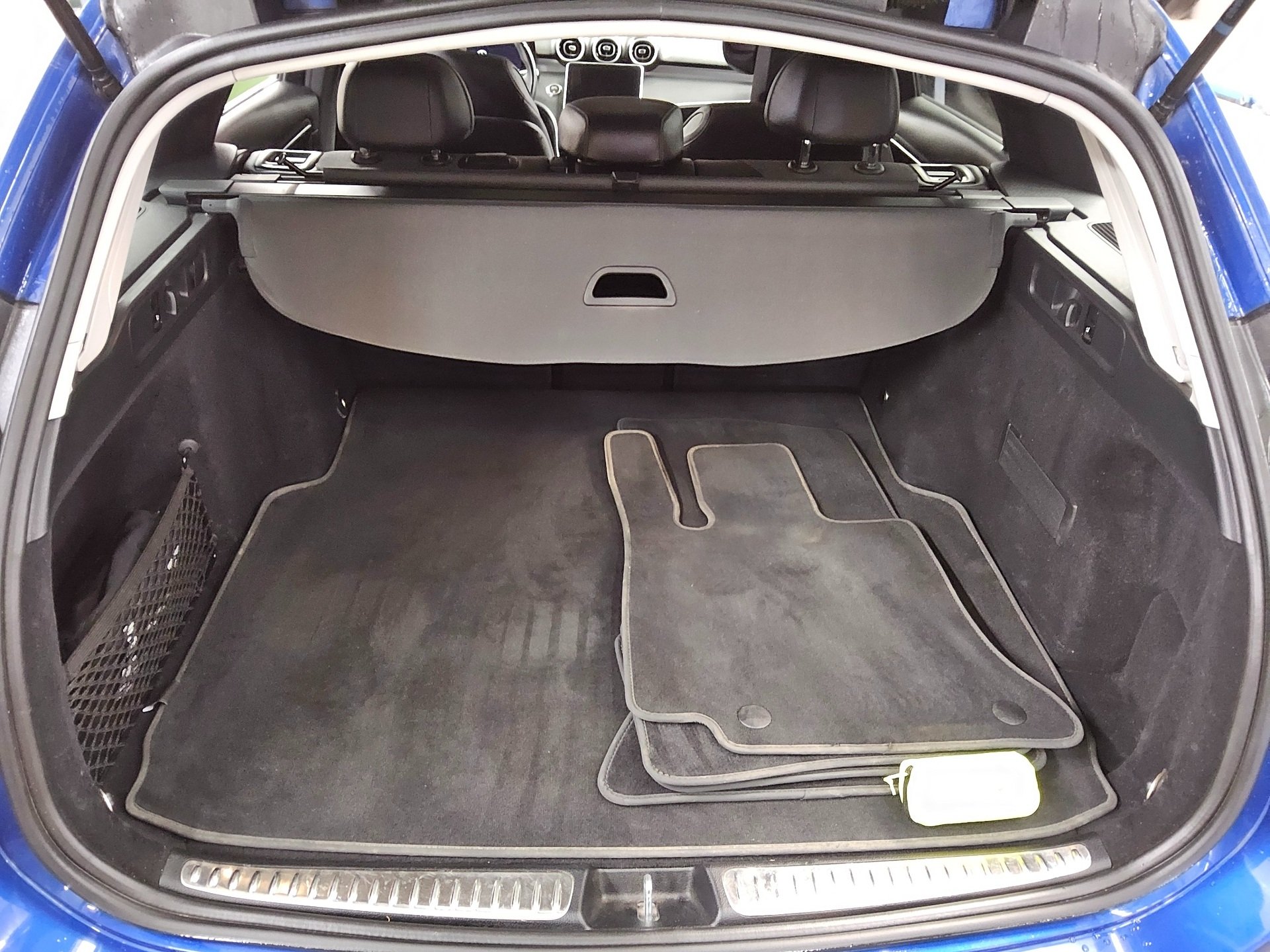 Mercedes-Benz C 200 T d Avantgarde T-Leder Navi LED MBUX 360° 12